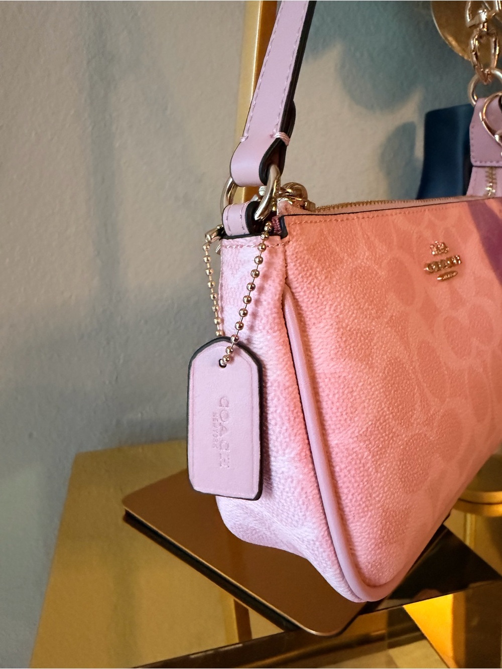 🌟 Coach Pink Signature Nolita 19C Bag with Bow Charm Accessory - Picture 6 of 17